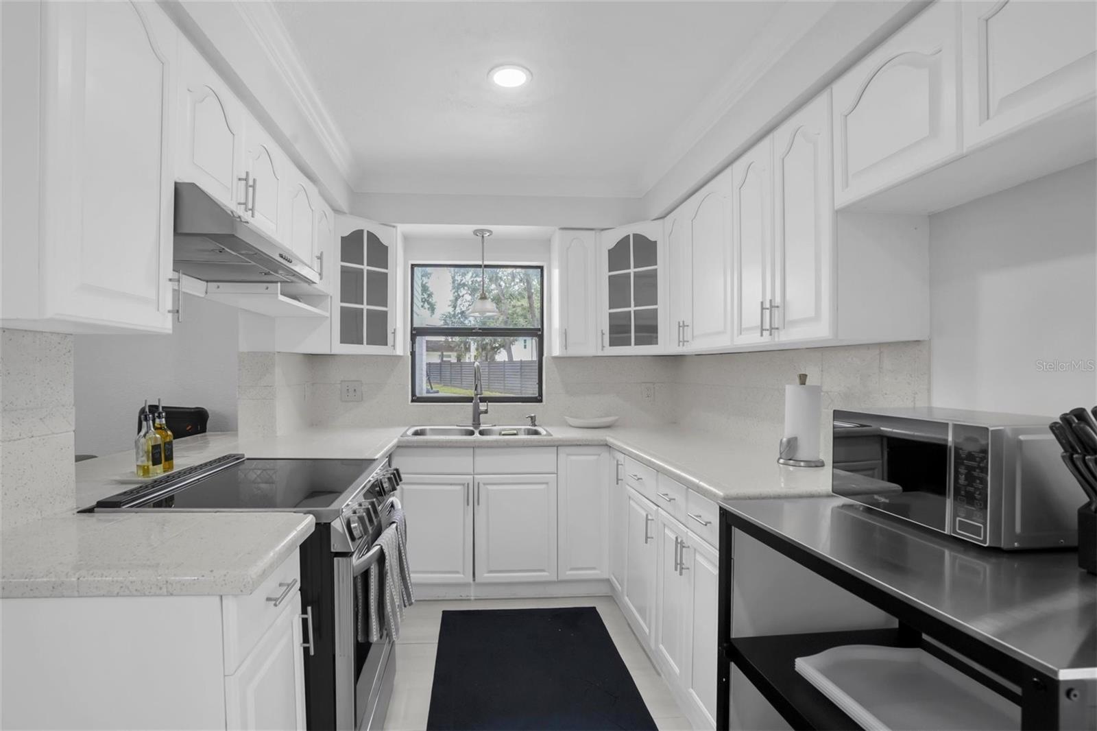 12409 N BOULEVARD — photo 15