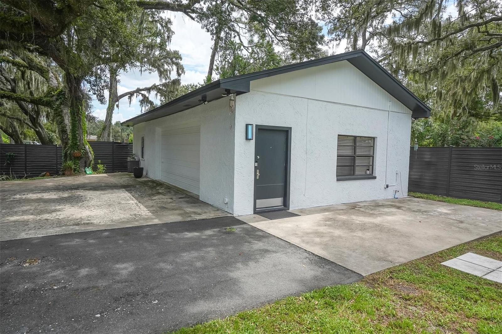 12409 N BOULEVARD — photo 35