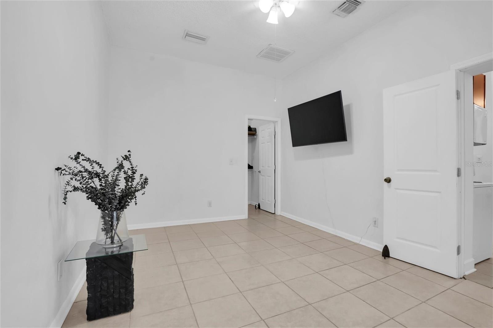 12409 N BOULEVARD — photo 49