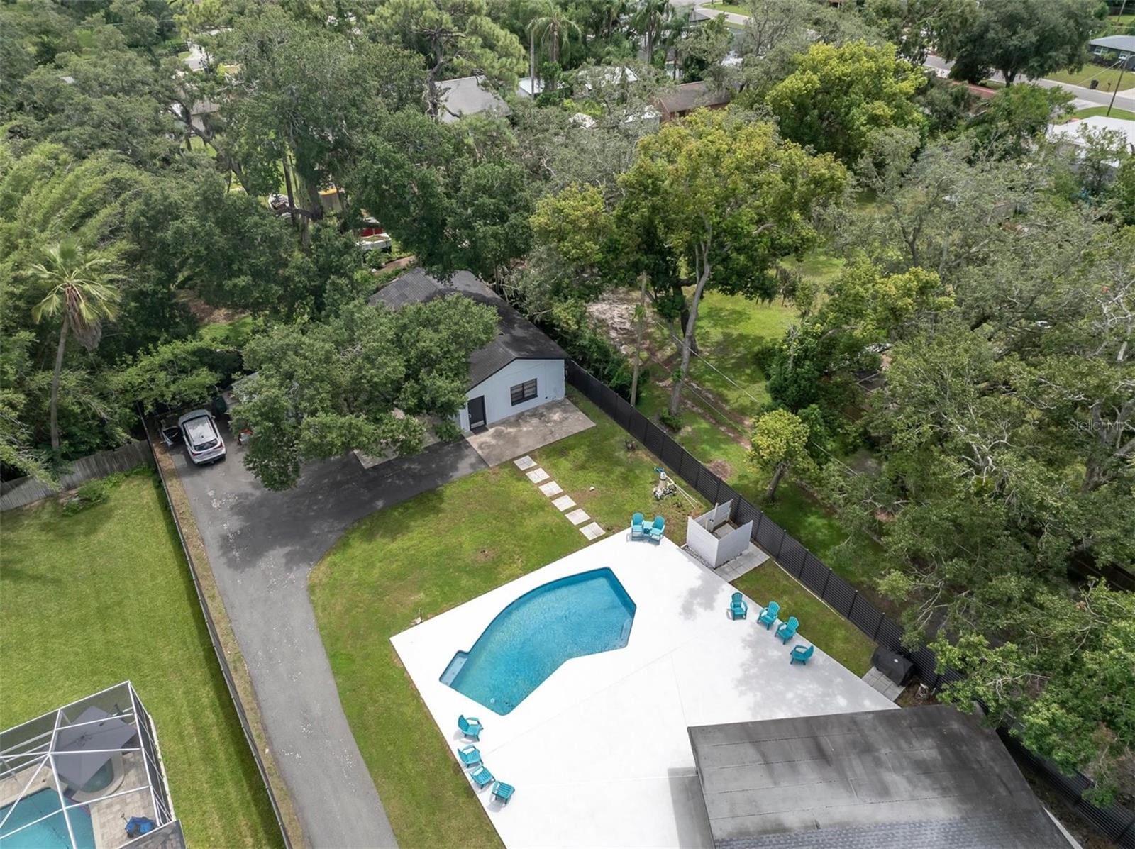 12409 N BOULEVARD — photo 4