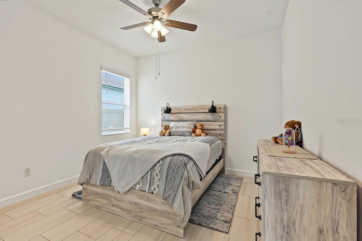17109 STAR BANKS ST — photo 27