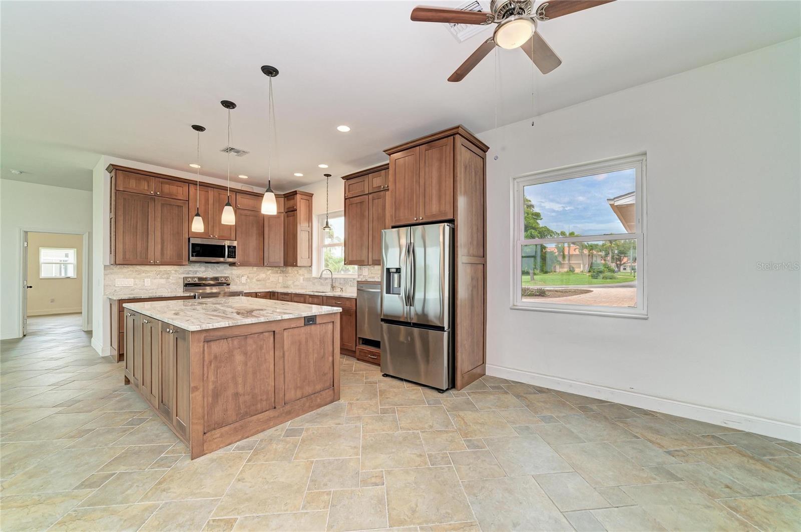 211 BAHIA VISTA DR — photo 23