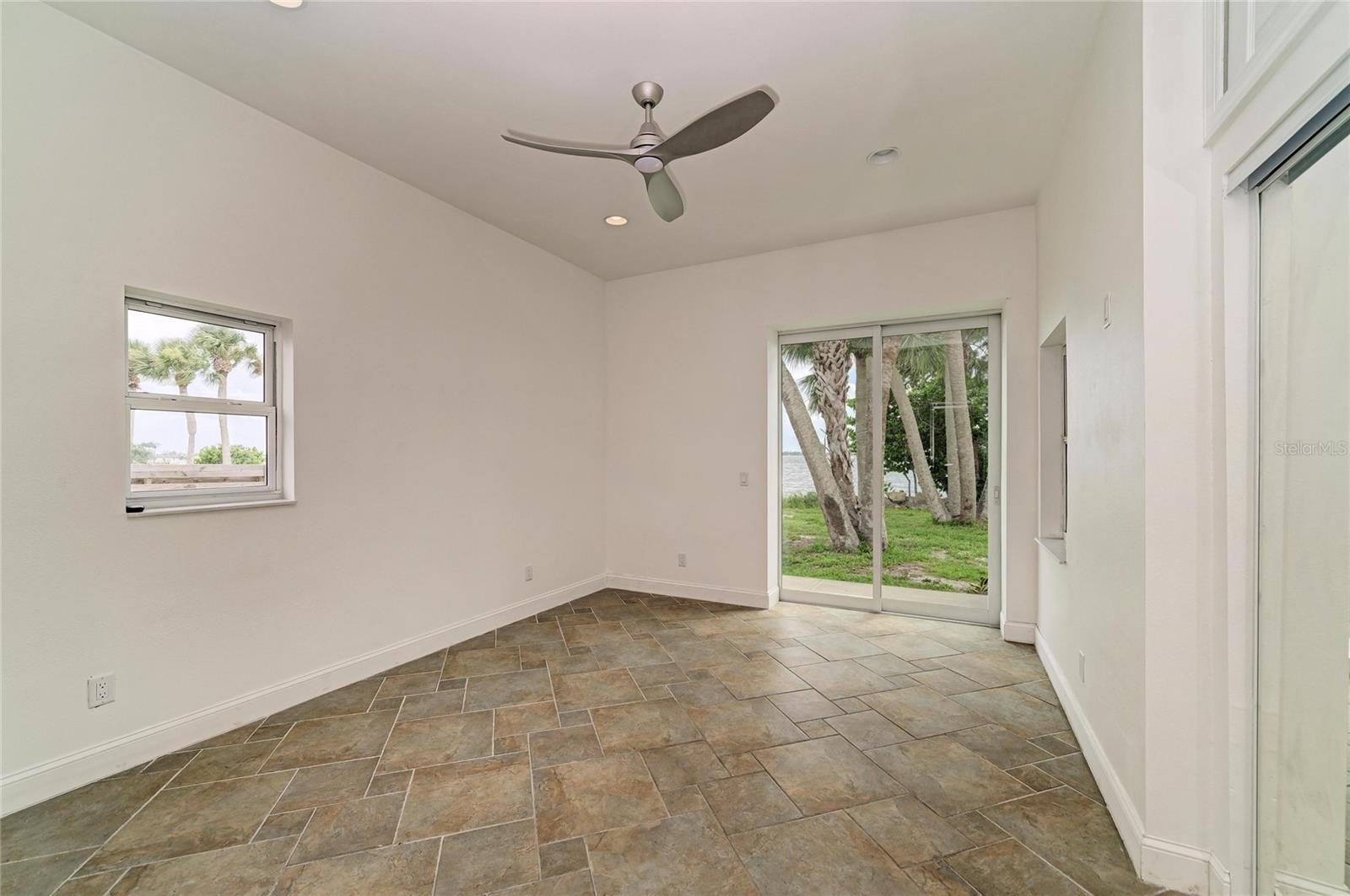 211 BAHIA VISTA DR — photo 33
