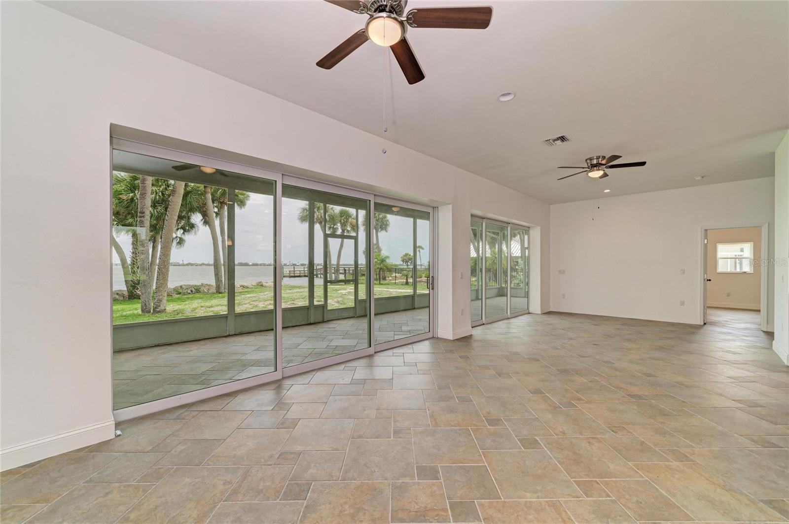 211 BAHIA VISTA DR — photo 12