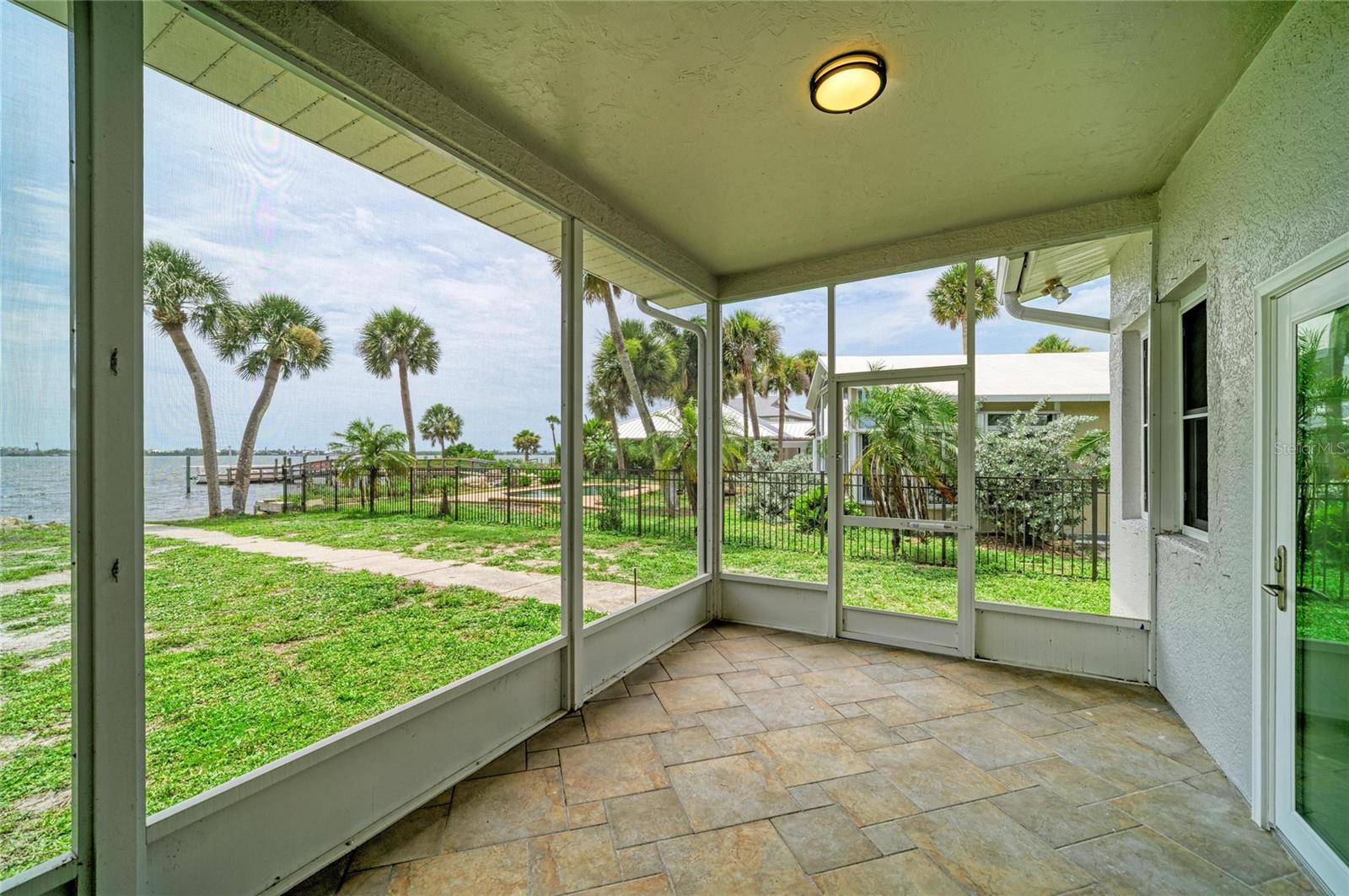 211 BAHIA VISTA DR — photo 42