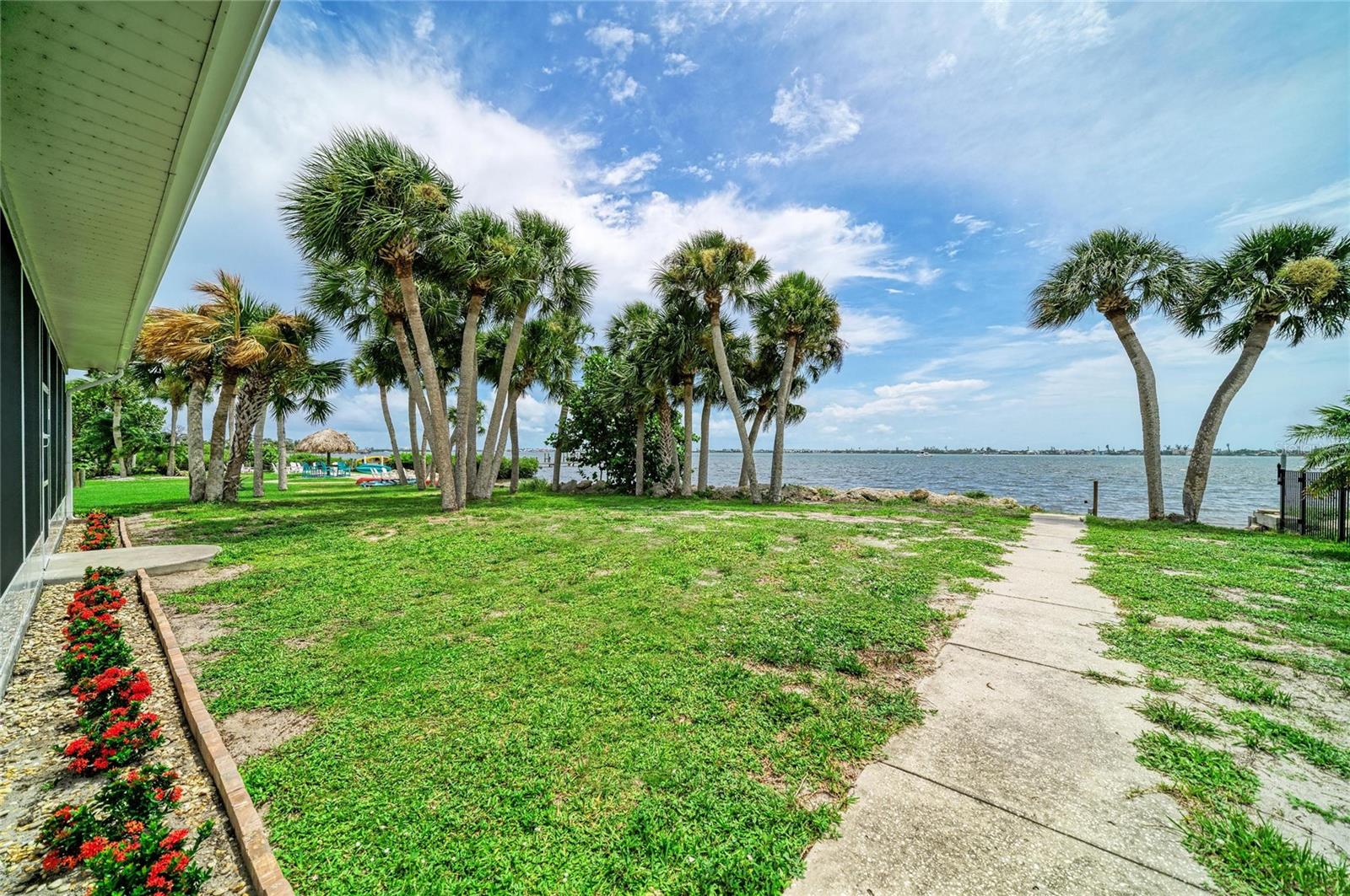 211 BAHIA VISTA DR — photo 44