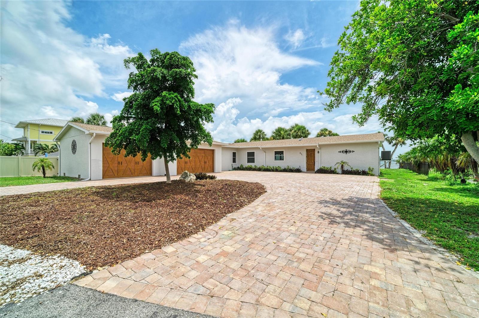 211 BAHIA VISTA DR — photo 5