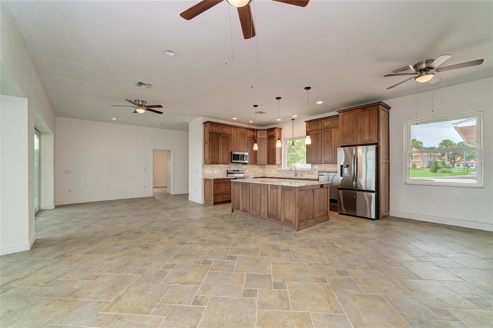 211 BAHIA VISTA DR — photo 14