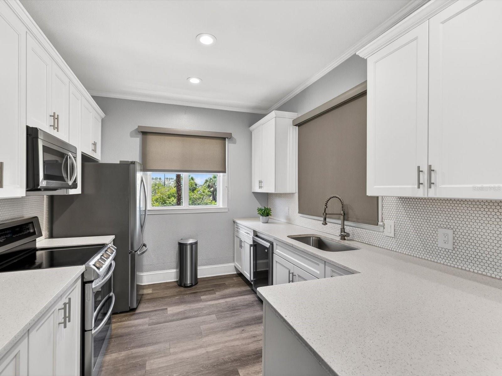 5000 CULBREATH KEY WAY #9-301 — photo 53