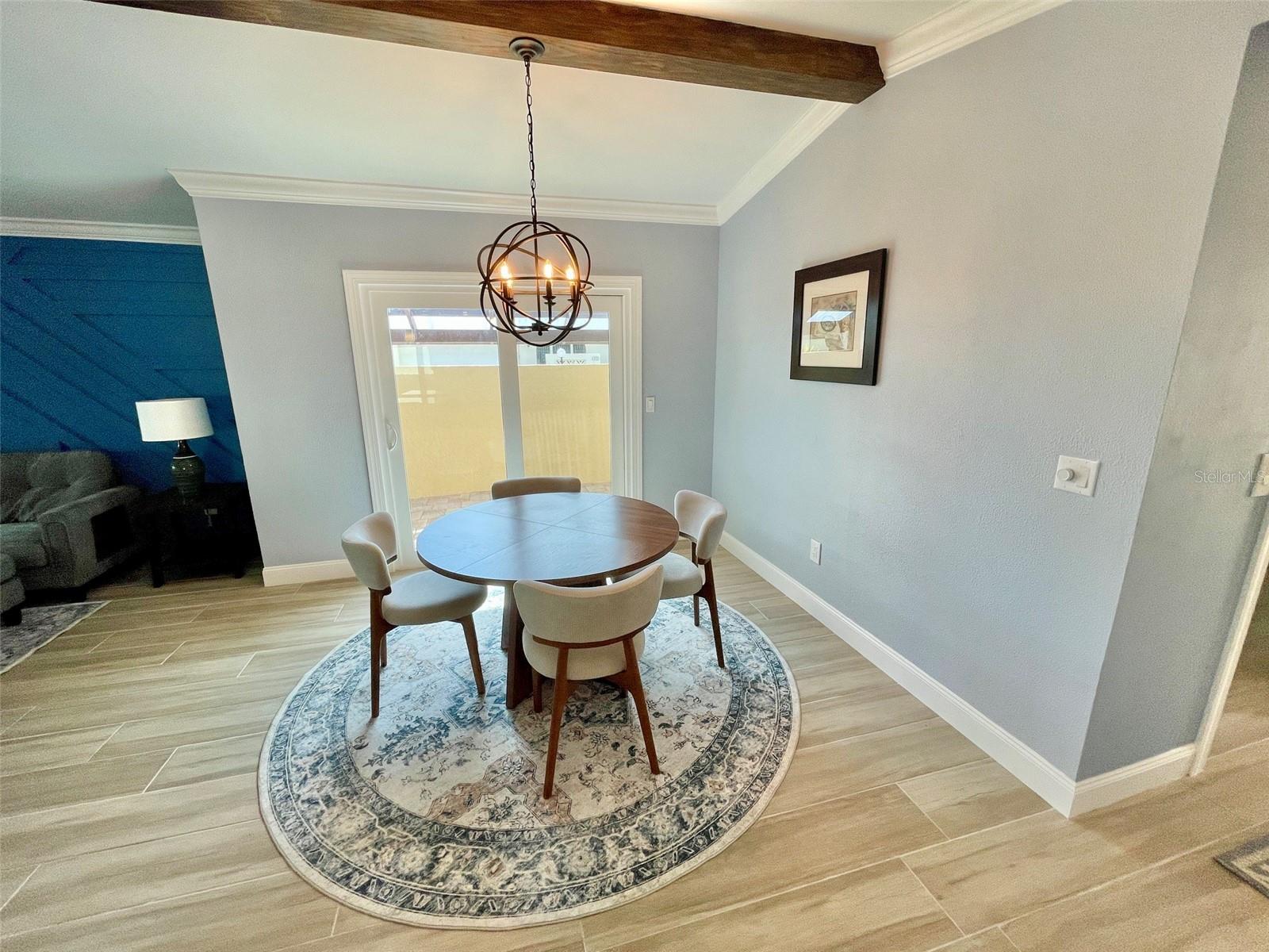44 SANDSTONE CIR — photo 13
