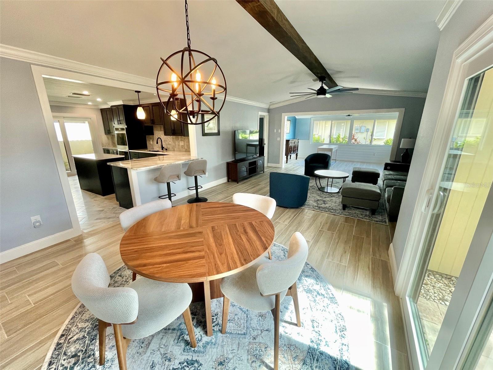 44 SANDSTONE CIR — photo 12