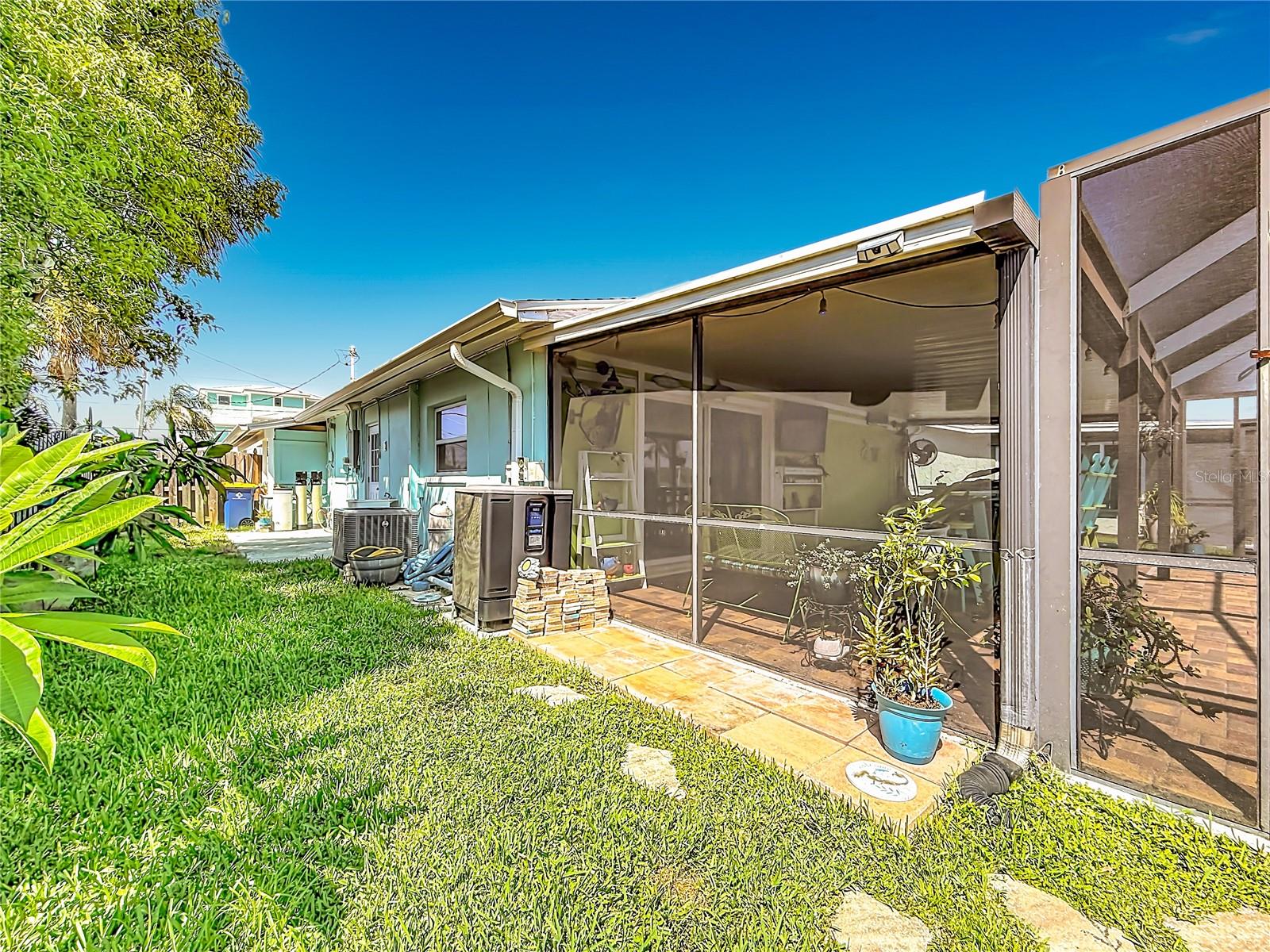 4046 FLORAMAR TER — photo 21