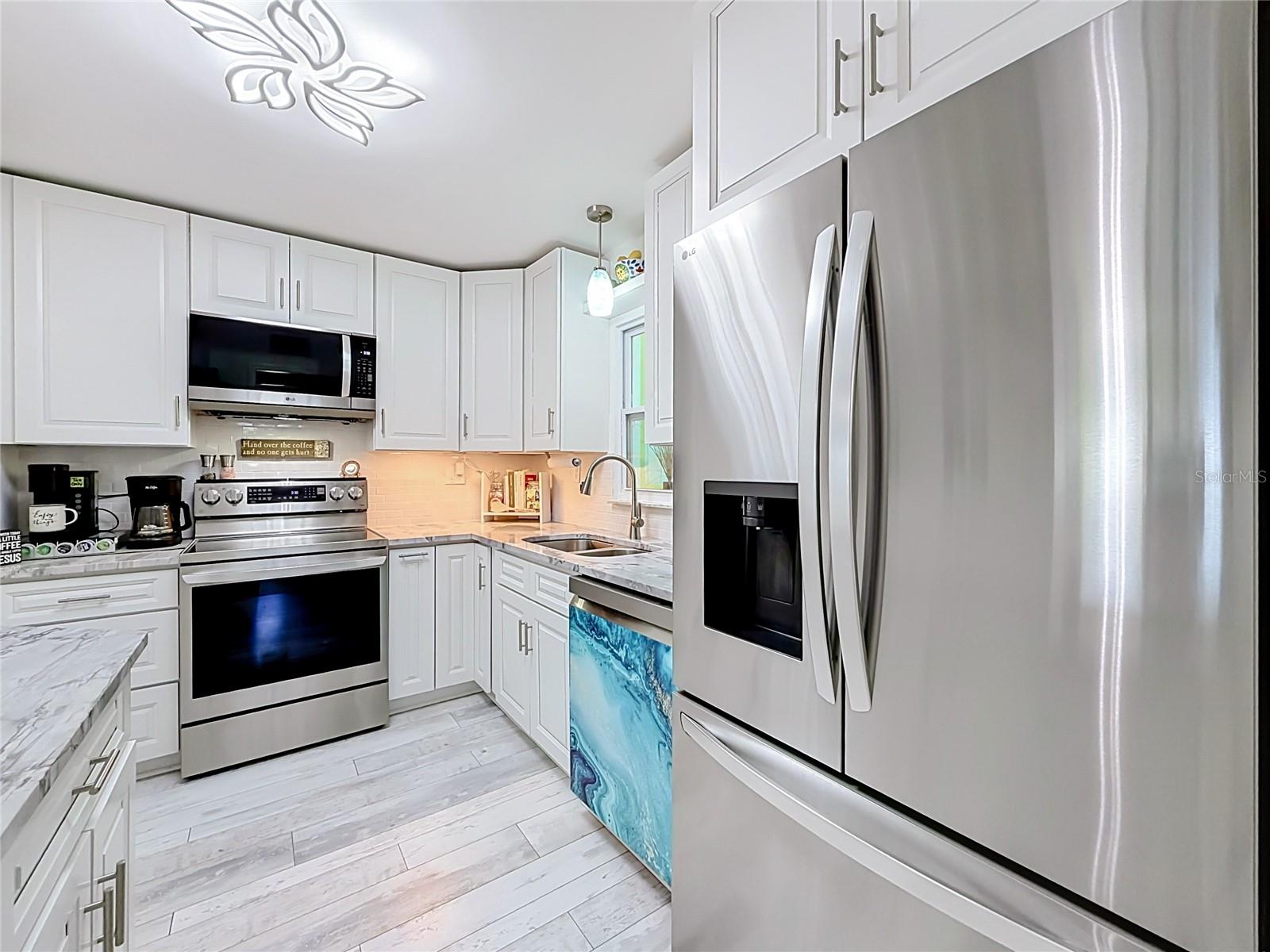 4046 FLORAMAR TER — photo 4