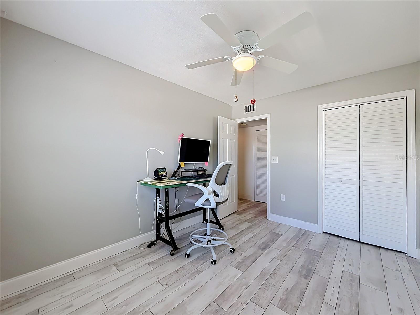 4046 FLORAMAR TER — photo 12