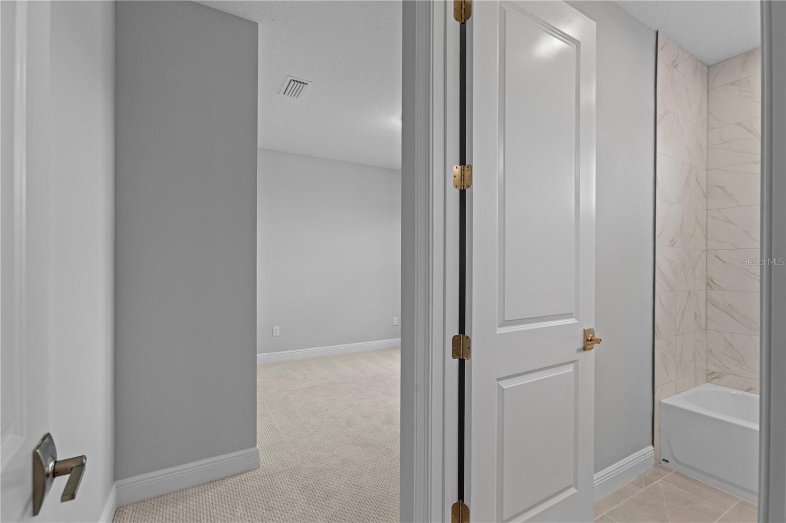 14443 COASTAL WOODLAND LN — photo 13