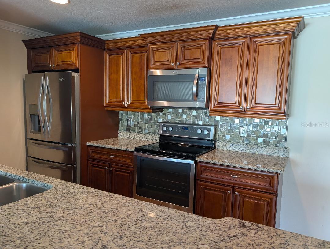 6420 BANYAN BLVD #203 — photo 11