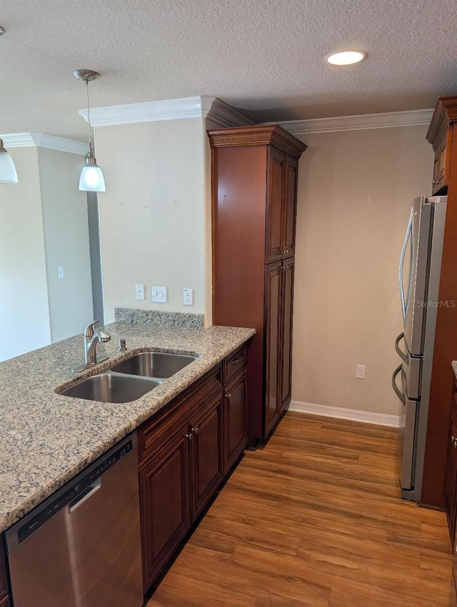 6420 BANYAN BLVD #203 — photo 9