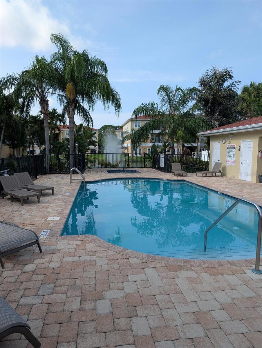6420 BANYAN BLVD #203 — photo 34