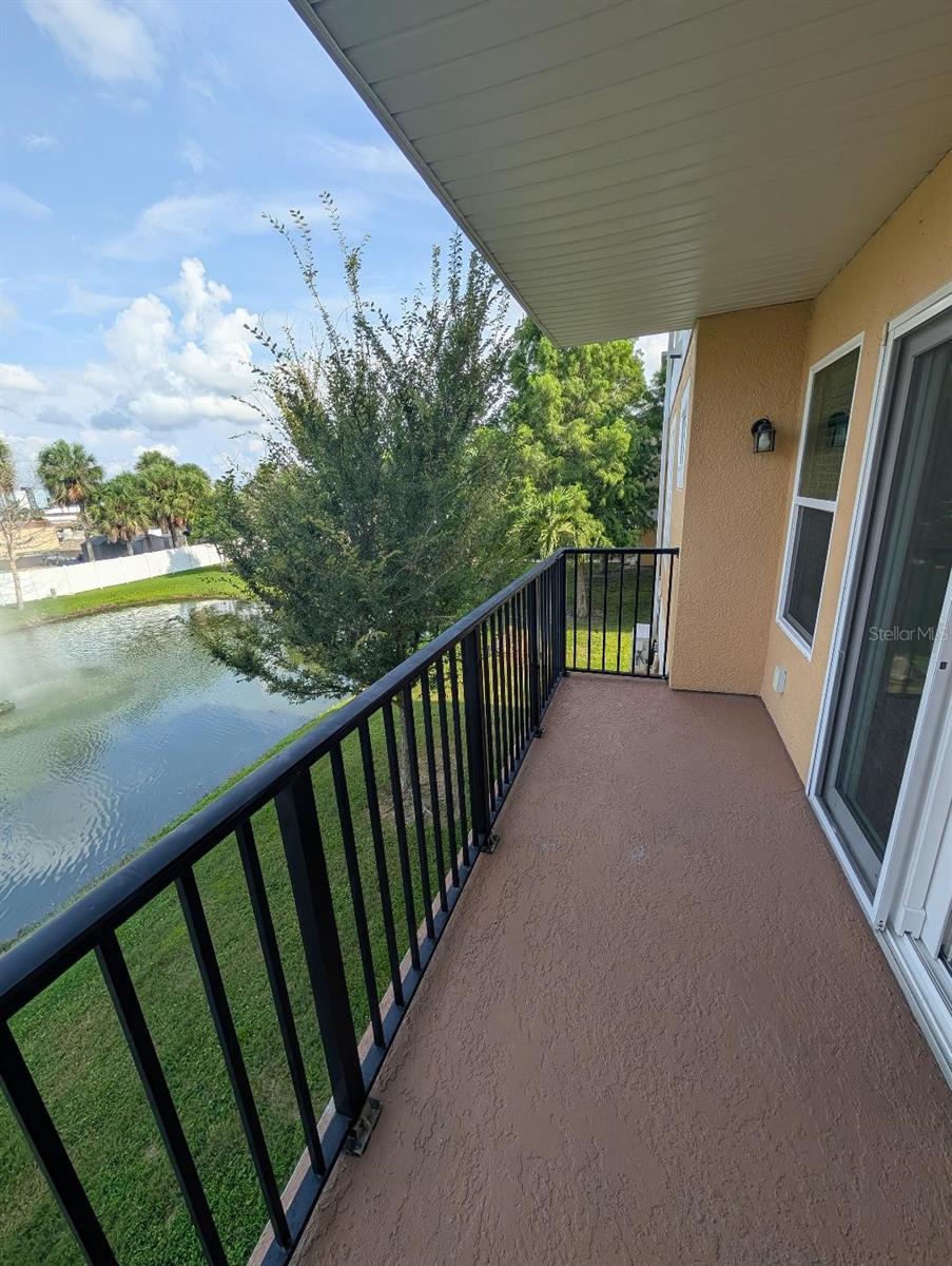 6420 BANYAN BLVD #203 — photo 32
