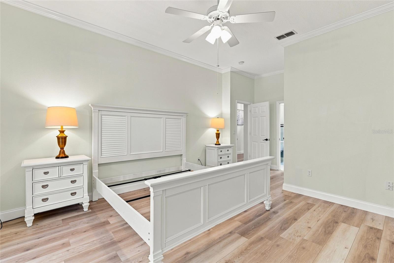 7411 MOORGATE CT — photo 25