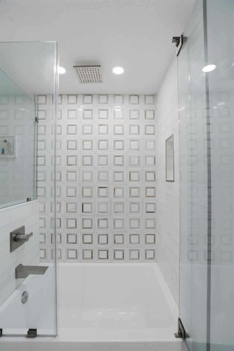 6 BELLEVIEW BLVD #705 — photo 19