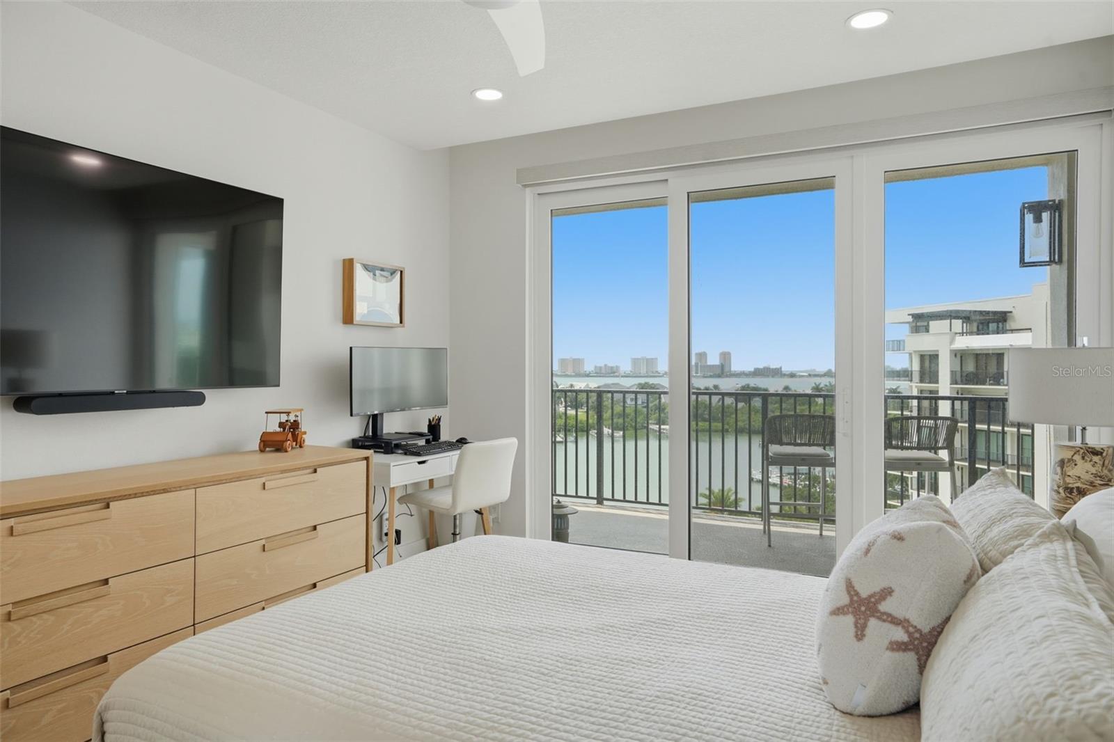 6 BELLEVIEW BLVD #705 — photo 31