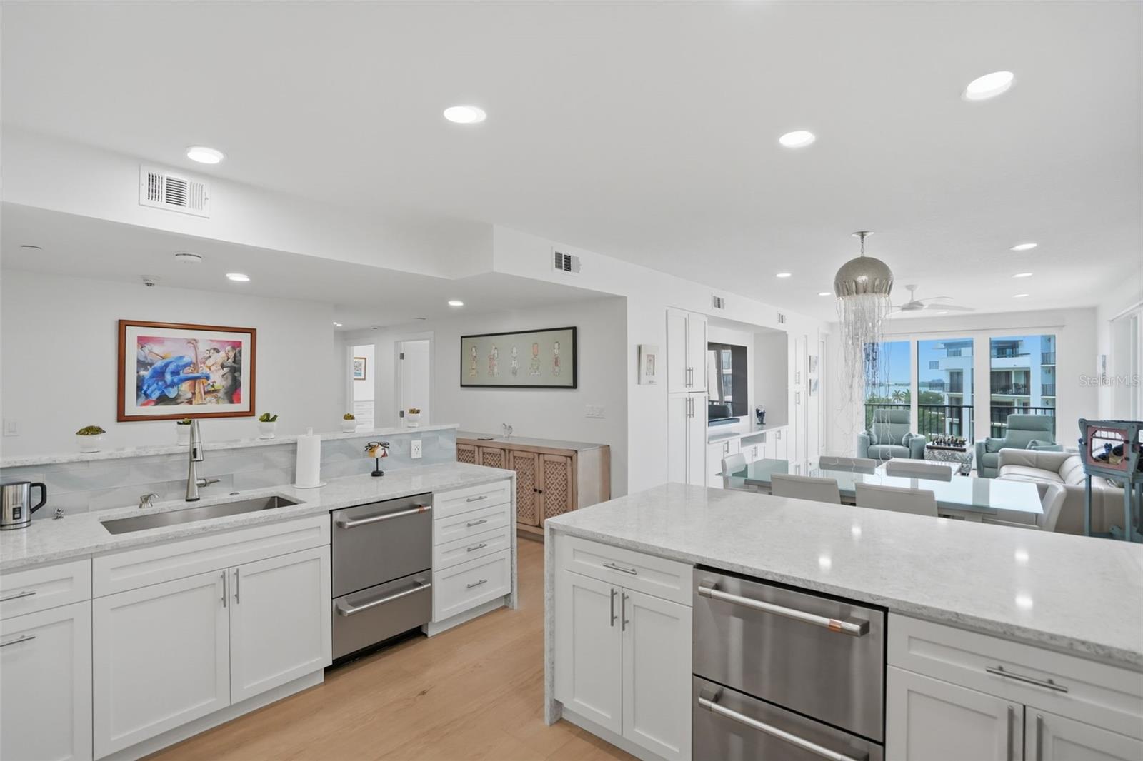 6 BELLEVIEW BLVD #705 — photo 9
