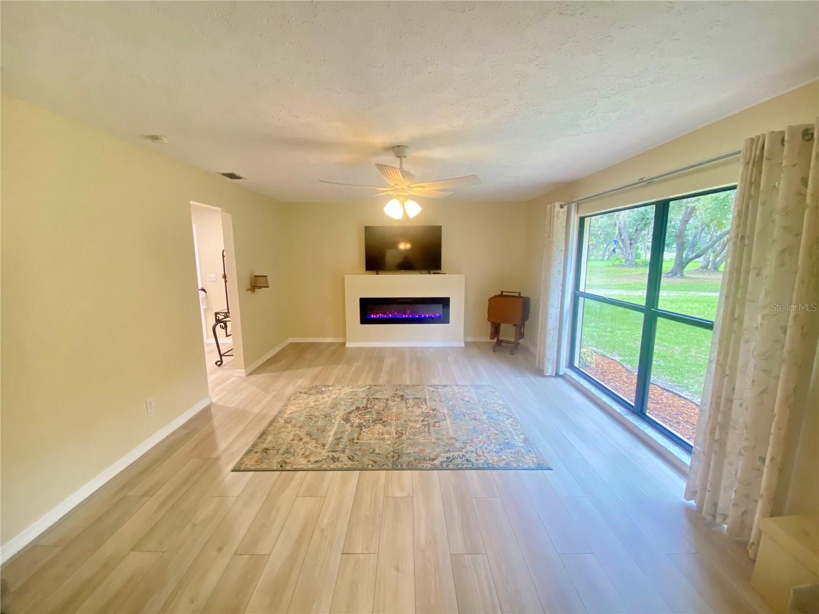 660 SUNDANCE — photo 8