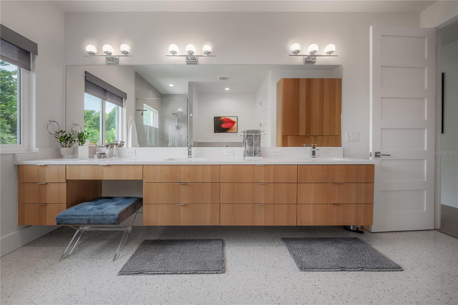 4207 W JETTON AVE — photo 36