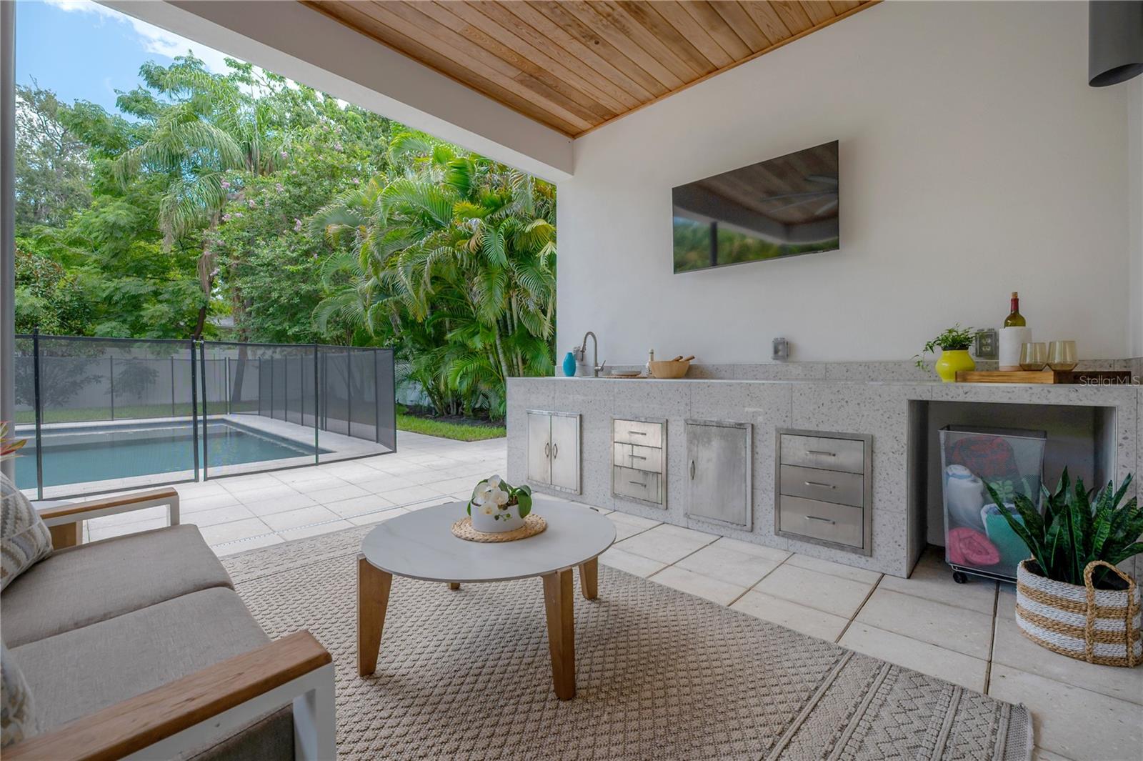 4207 W JETTON AVE — photo 48