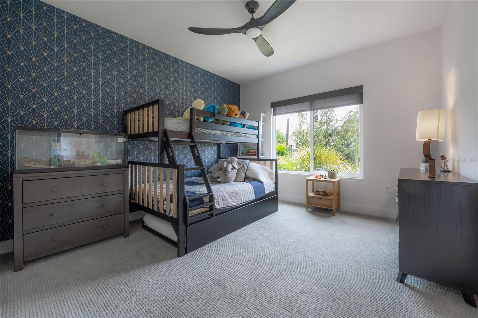 4207 W JETTON AVE — photo 43