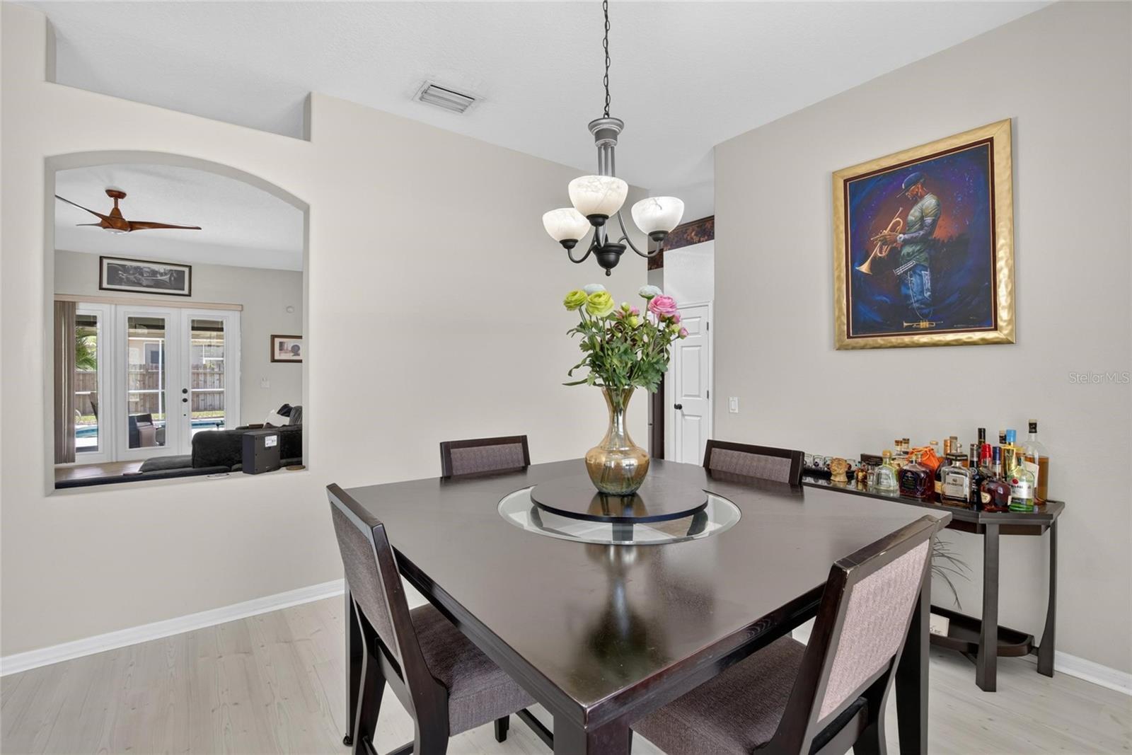 11937 TIMBERHILL DR — photo 18