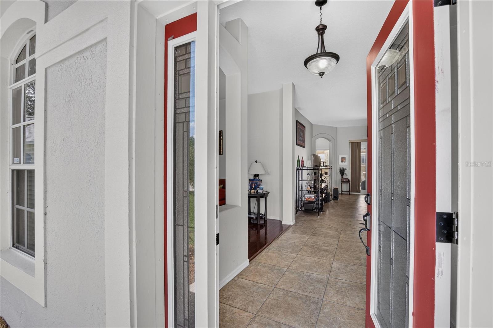 11937 TIMBERHILL DR — photo 10