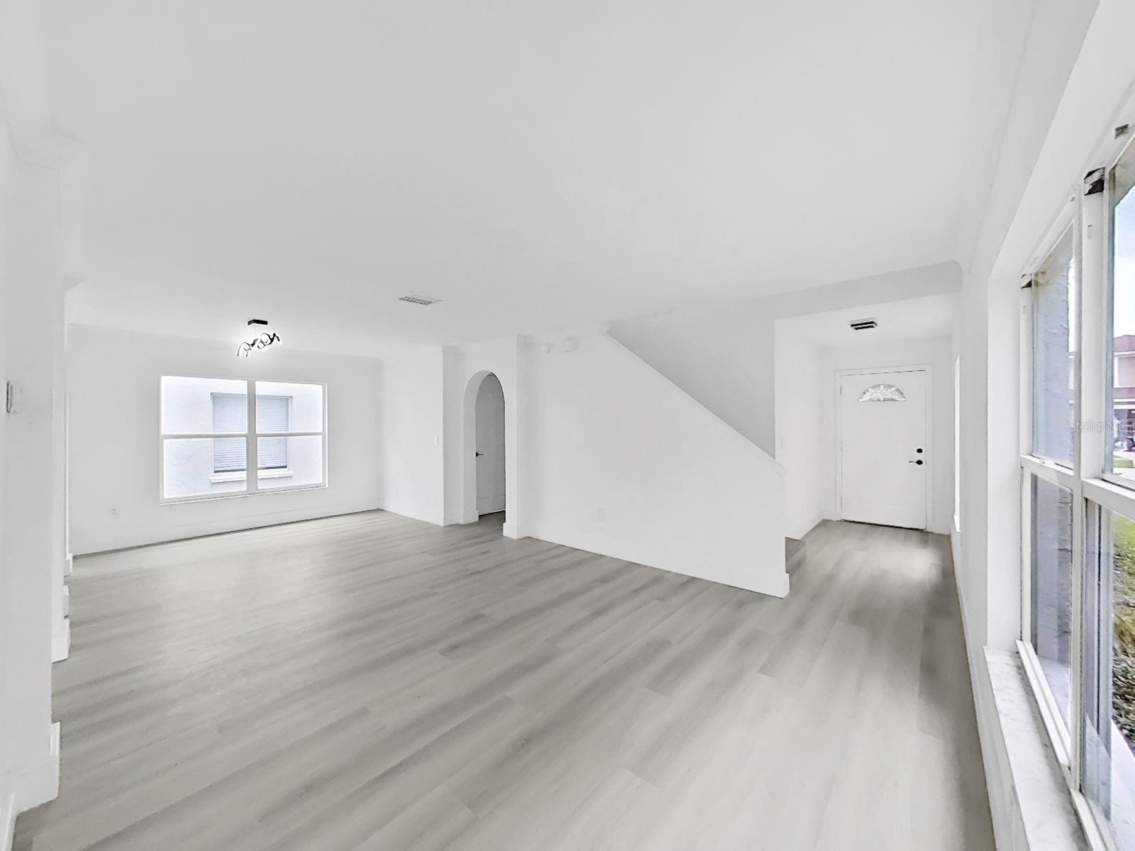 1612 PROWMORE DR — photo 4