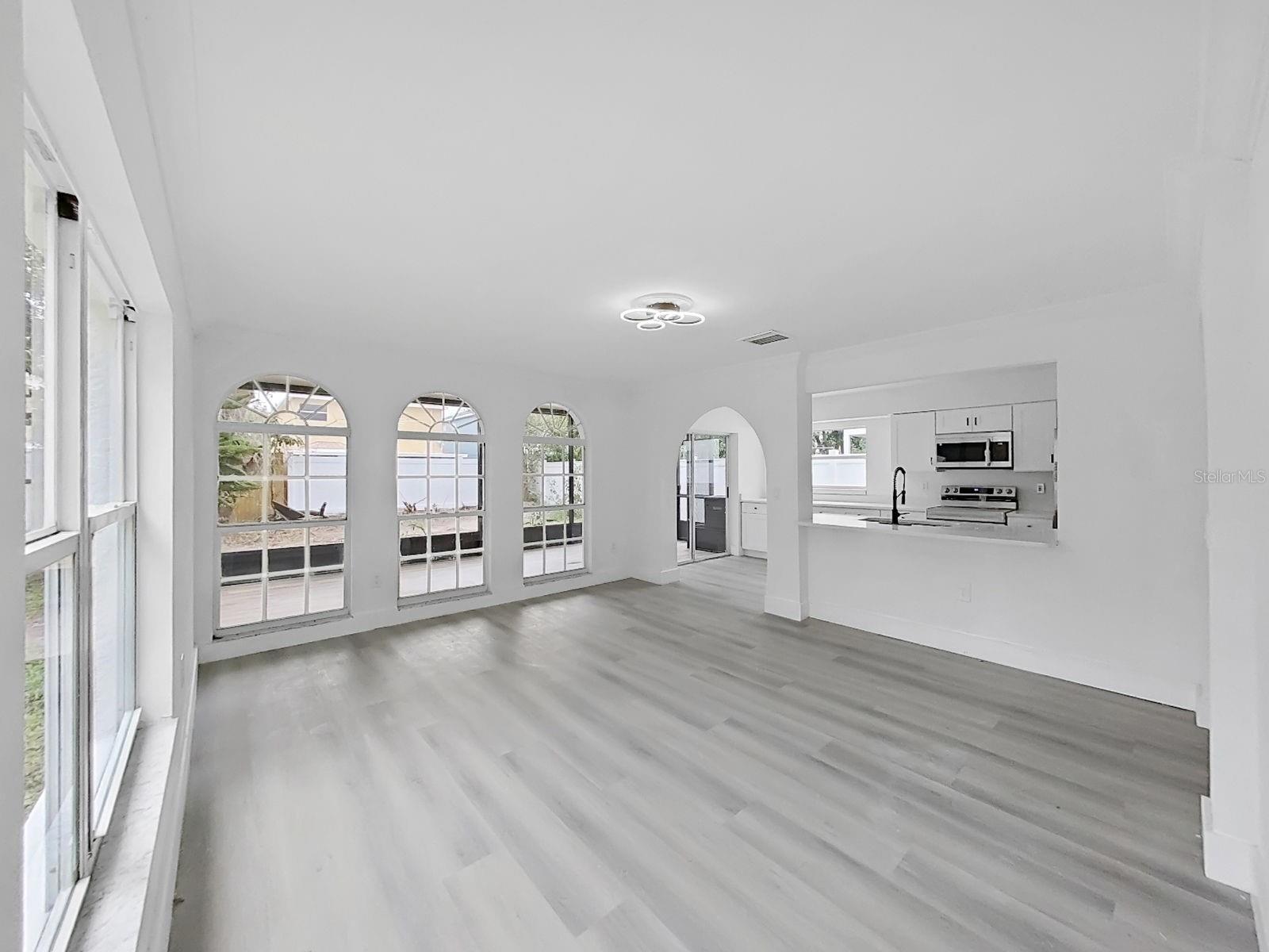 1612 PROWMORE DR — photo 13