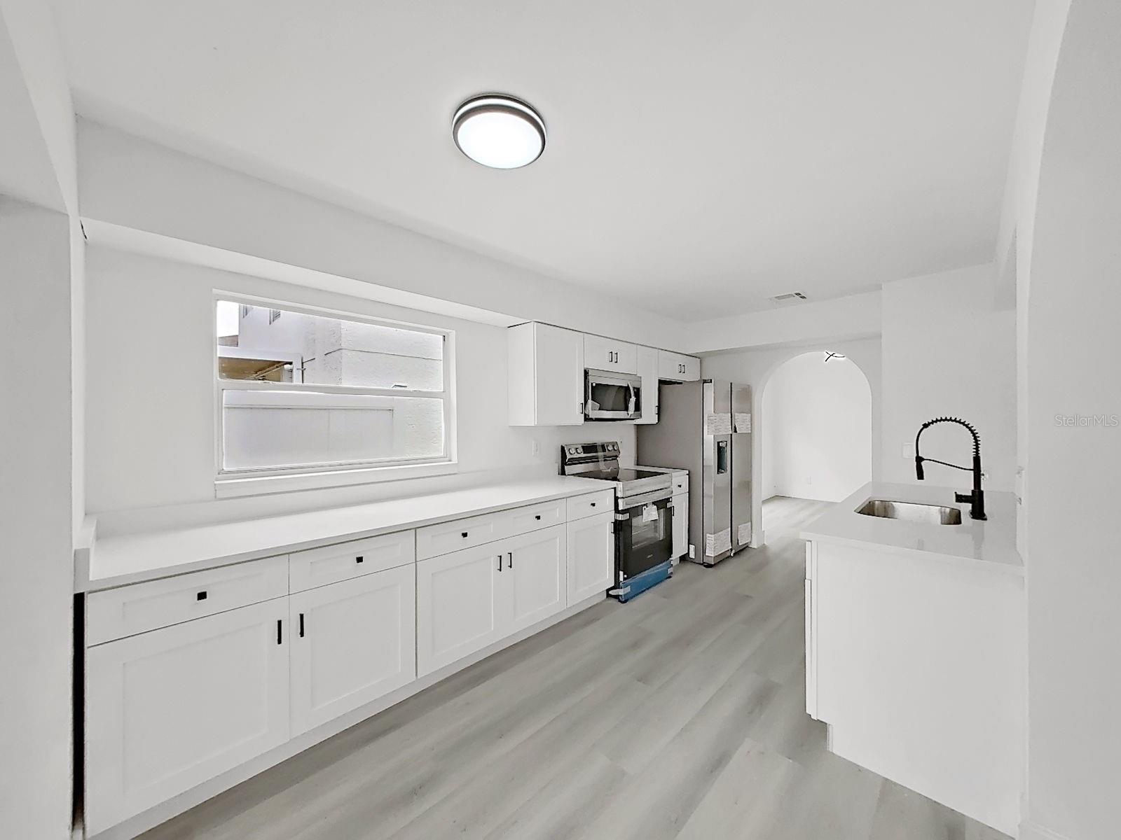 1612 PROWMORE DR — photo 10