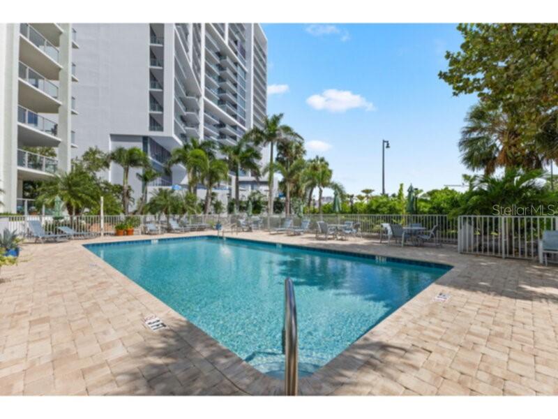 1111 N GULFSTREAM AVE #6B — photo 35