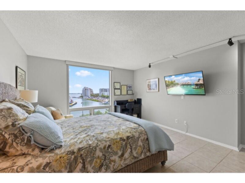 1111 N GULFSTREAM AVE #6B — photo 24