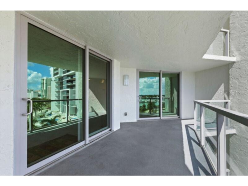 1111 N GULFSTREAM AVE #6B — photo 31