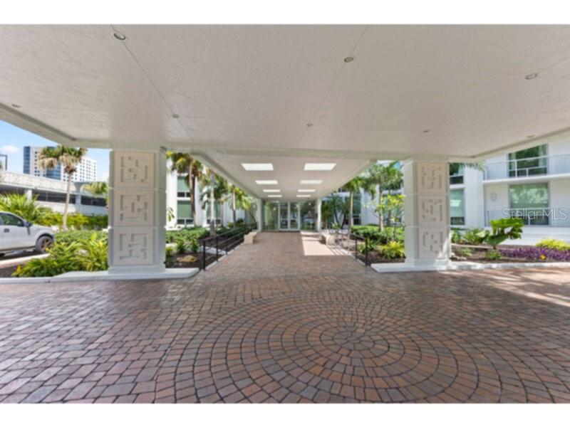 1111 N GULFSTREAM AVE #6B — photo 4