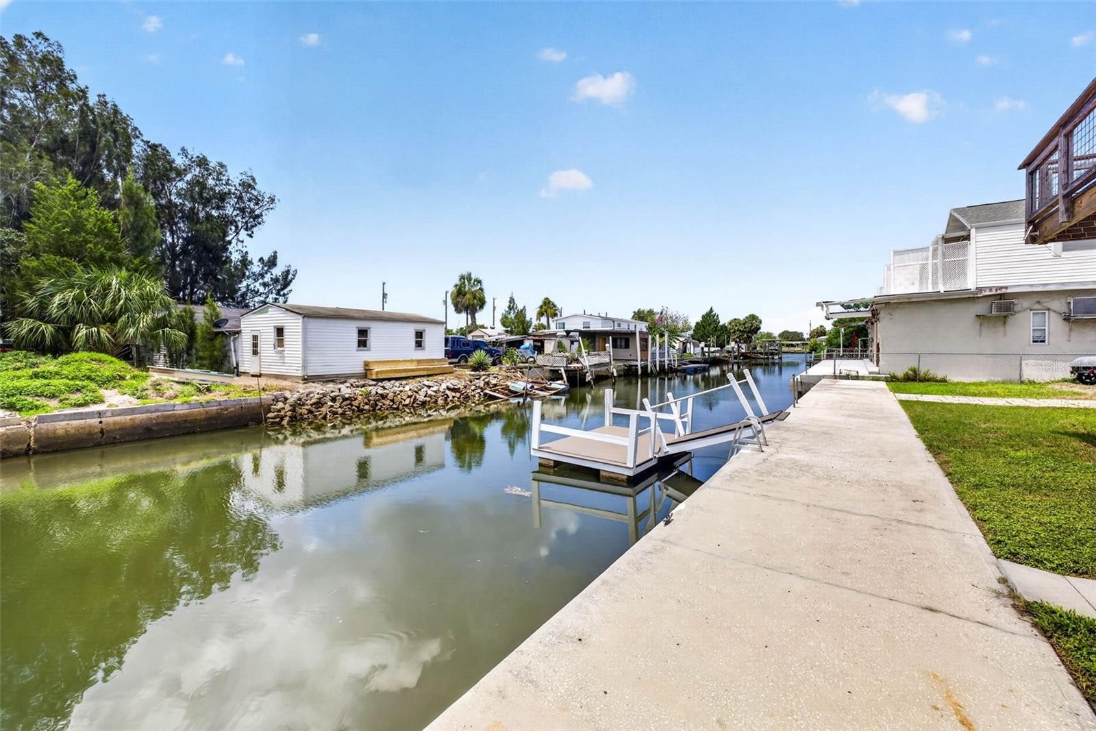6806 SEA RANCH DR — photo 3