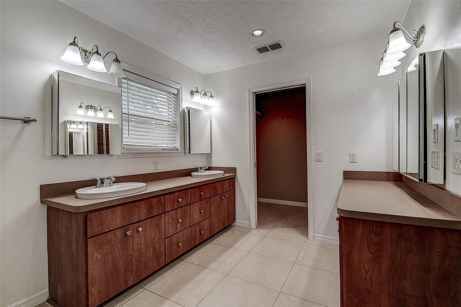 510 WIDEVIEW AVE — photo 26