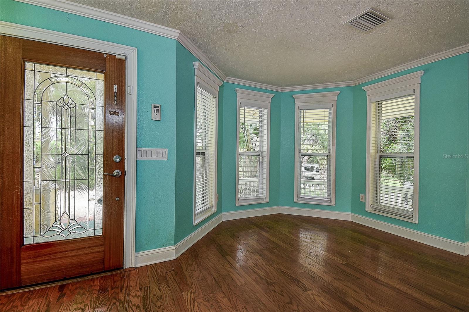 510 WIDEVIEW AVE — photo 13