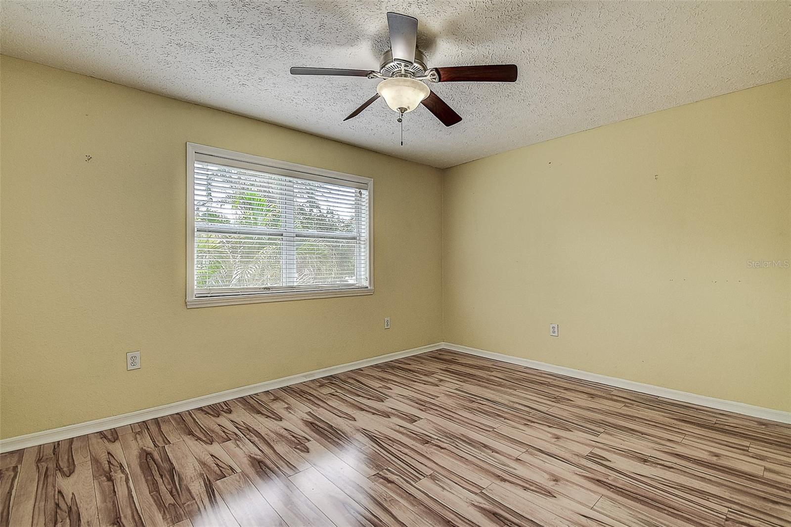 510 WIDEVIEW AVE — photo 31