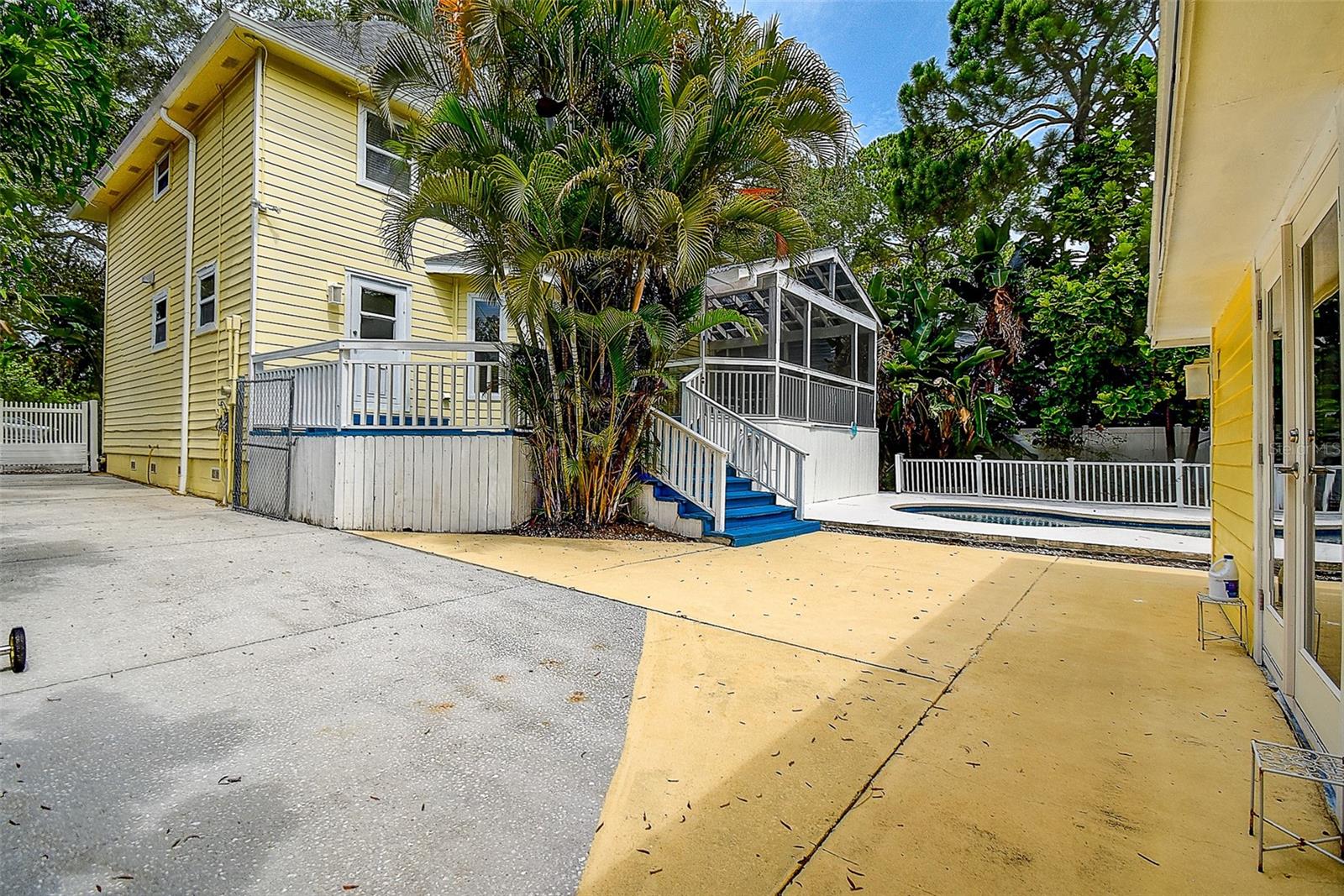 510 WIDEVIEW AVE — photo 39