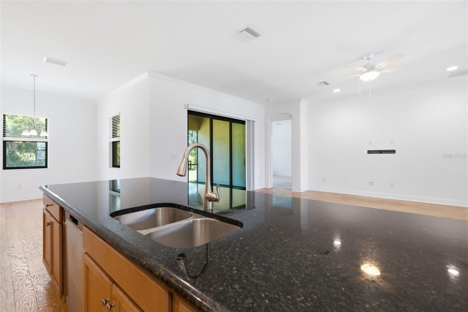 3908 GAVIOTA DR — photo 35