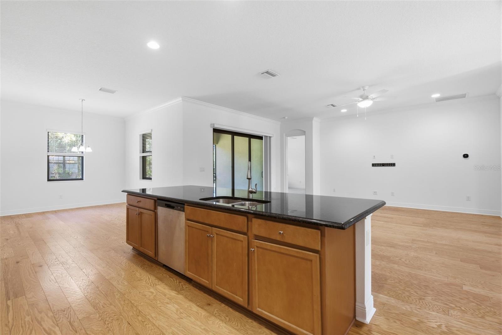 3908 GAVIOTA DR — photo 31