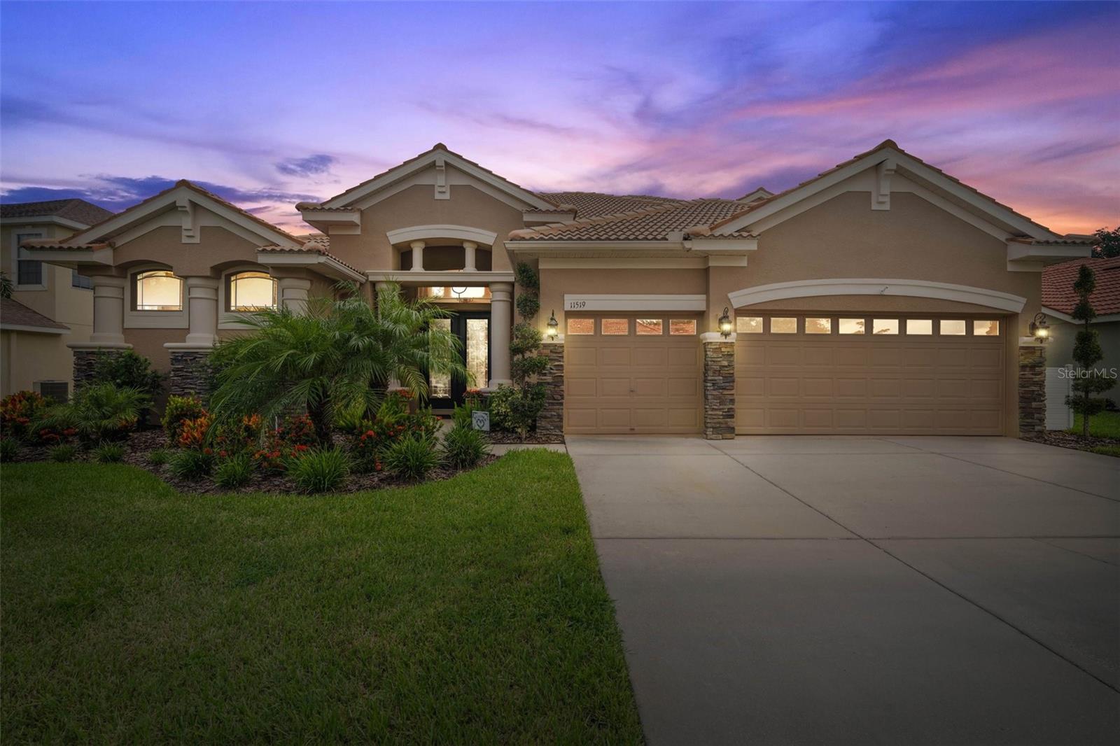 11519 BELLE HAVEN DR — photo 2