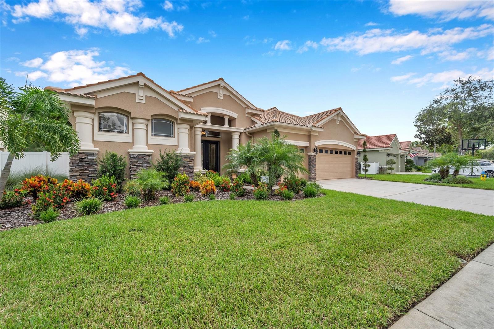 11519 BELLE HAVEN DR — photo 3