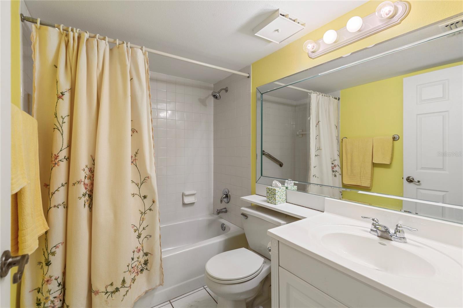3232 LAKE PINE WAY E #B1 — photo 21